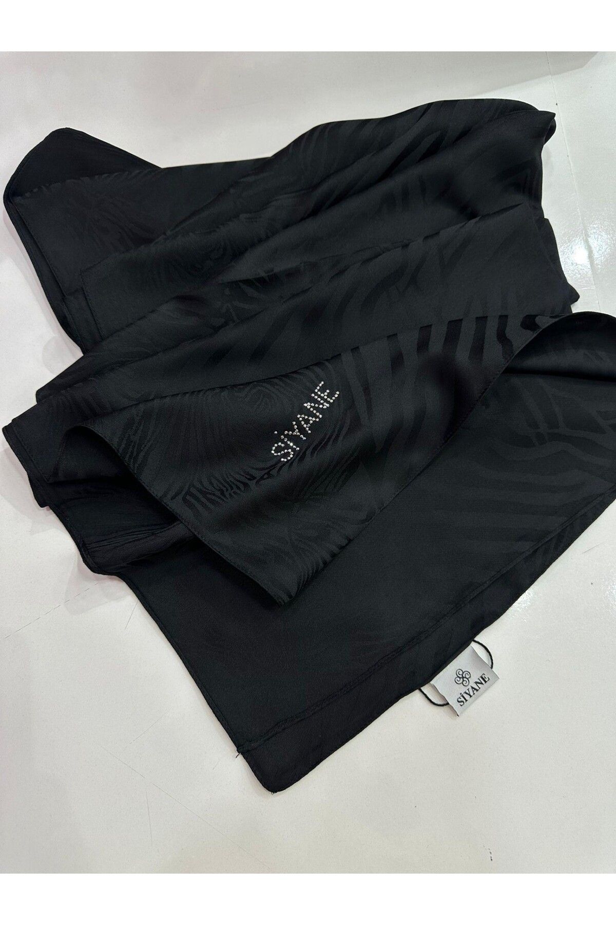 Siyane Kadın SEN2207 Zebra Desenli Şal