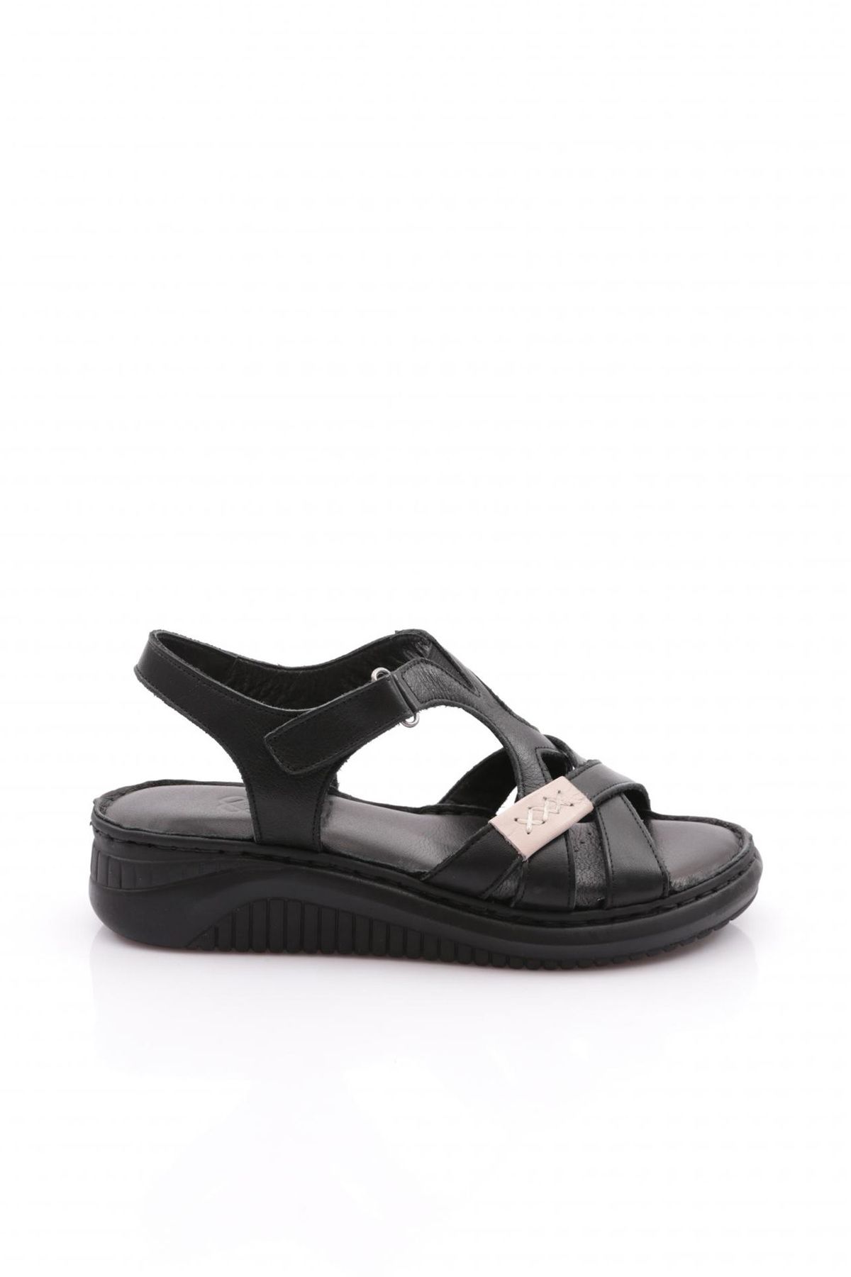 DGN 081 Kadin Çapraz Bantli Sandalet