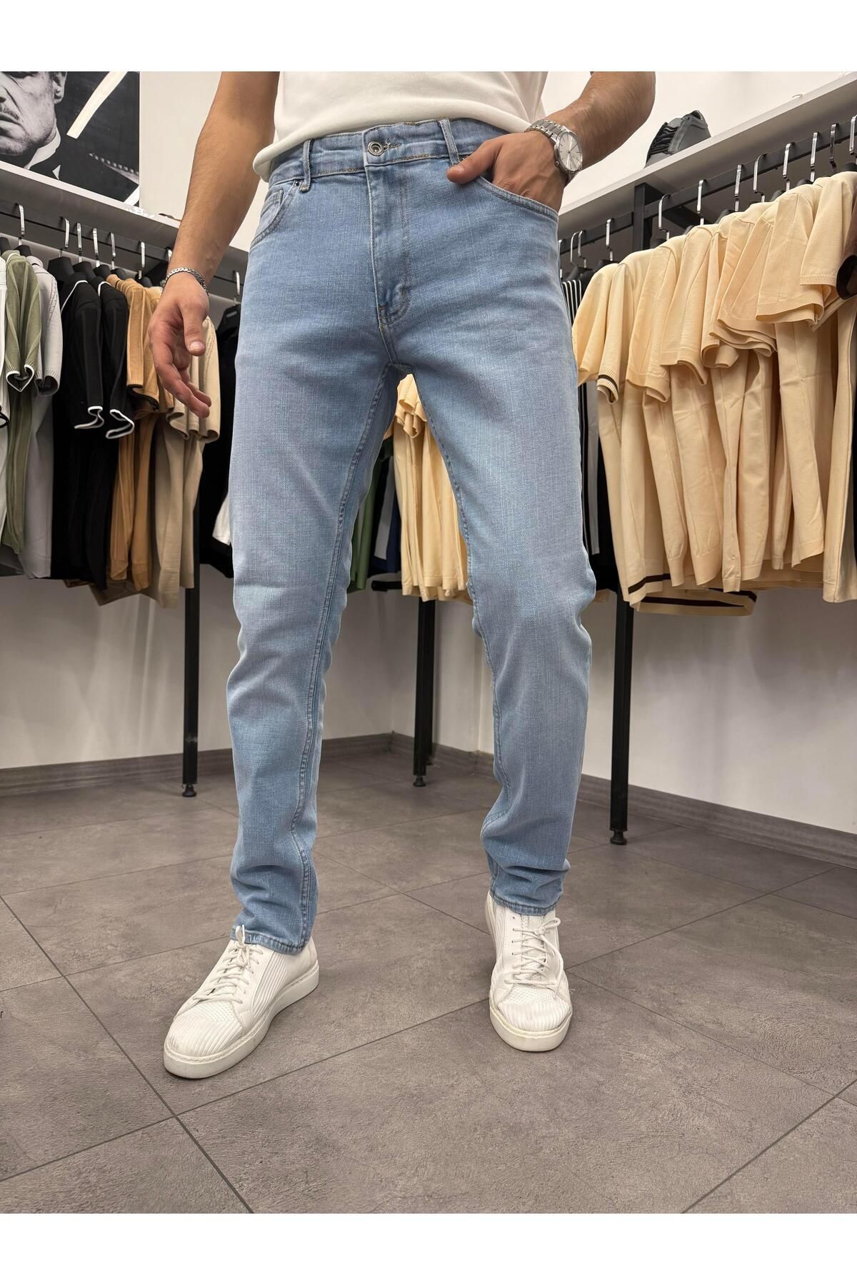 Butik Regular Kalıp Kot Pantolon Yıkamalı Açık Mavi