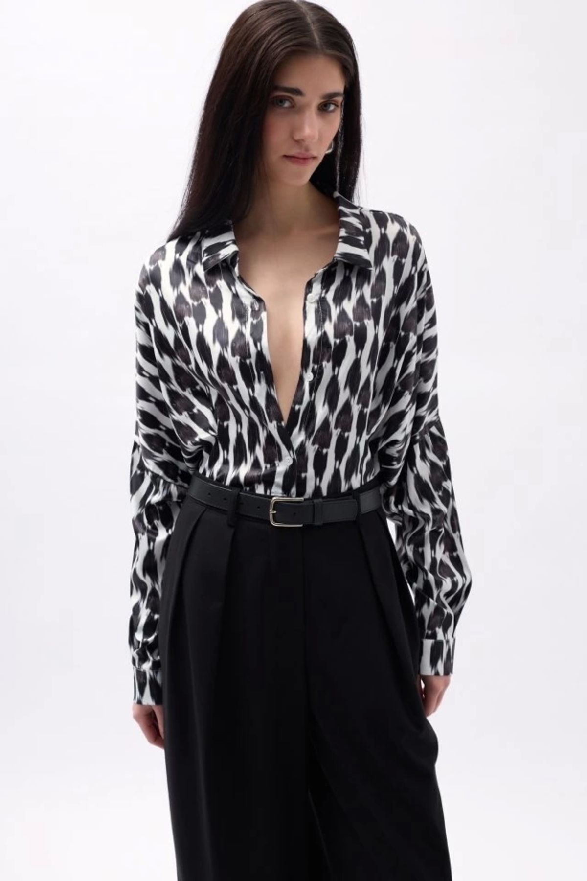 MODA Desenli Crop Gömlek