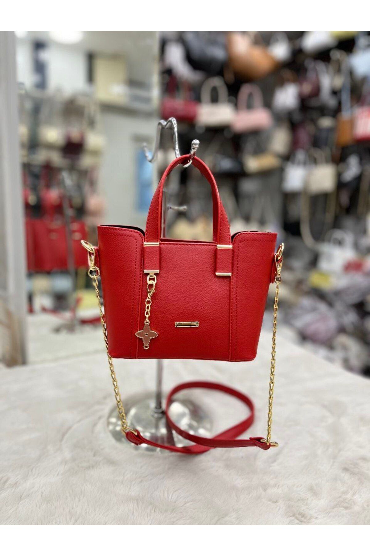 bynarincollection günlük geniş model kol çantası