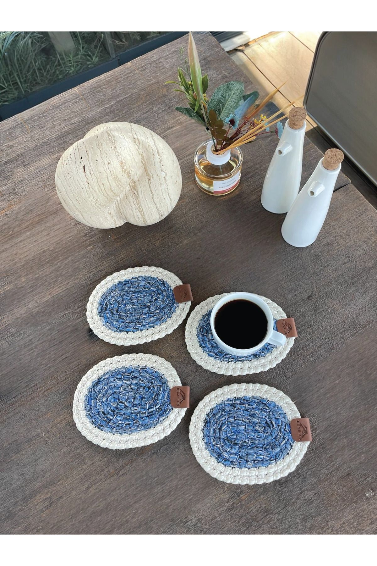 Home Inn Home Textile 4 Adet Oval Kılfılı Bardak Altlığı- Leke Tutmaz- Beyaz-Mavi 13x17 cm