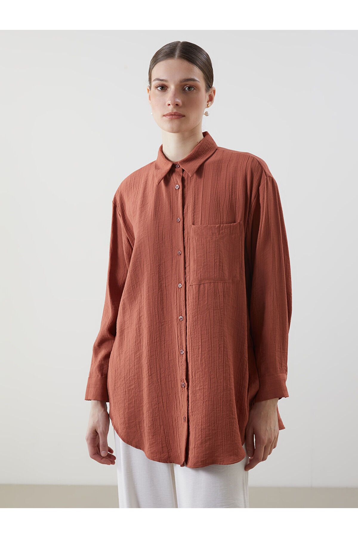LC Waikiki Dokulu Oversize Krinkle Kadın Gömlek Tunik