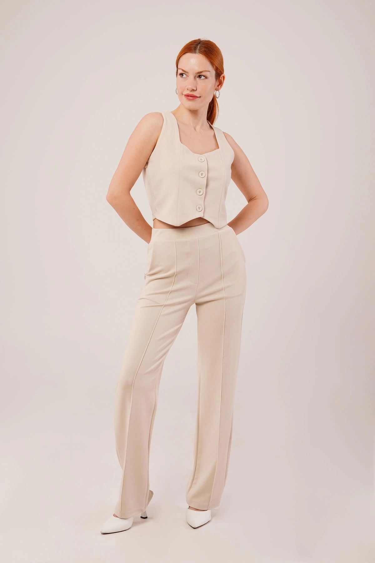 MODA Kalın Askılı Düğmeli Yelek Ve Pantolon Bej Takım
