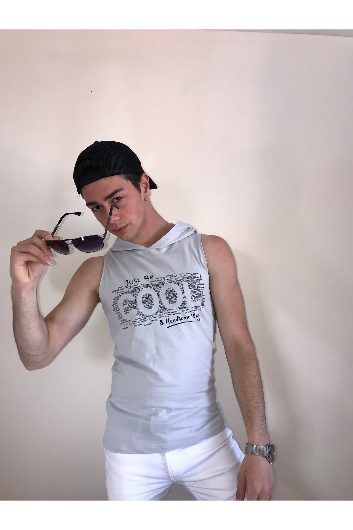 Avinar Unisex Kapüşonlu Baskılı T-shirt