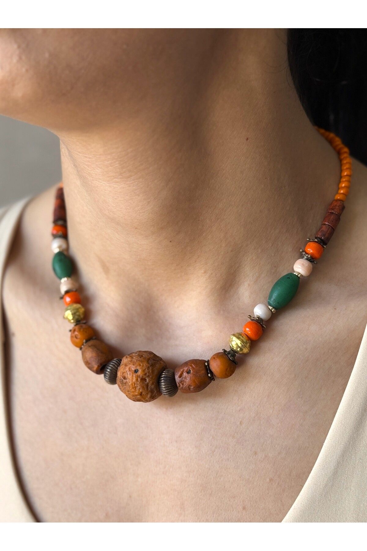 dela otantik El Yapımı Etnik Bohem Kolye – Büyük Boncuklu Turuncu Otantik Vintage Bijuteri Tasarım Takı Jewelry