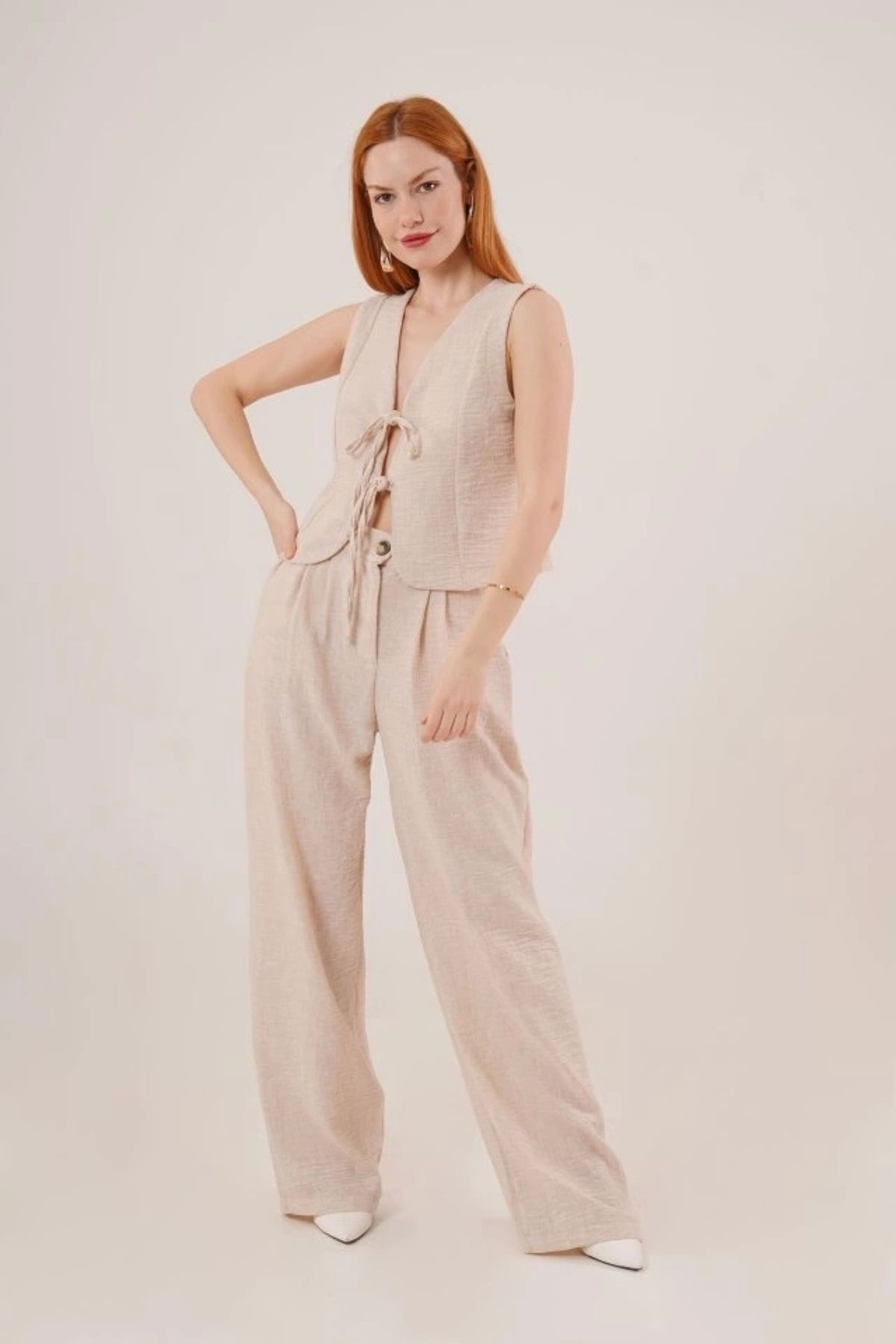 MODA Ön Bağlama Detaylı Yelek Ve Pantolon Taş İkili Takım