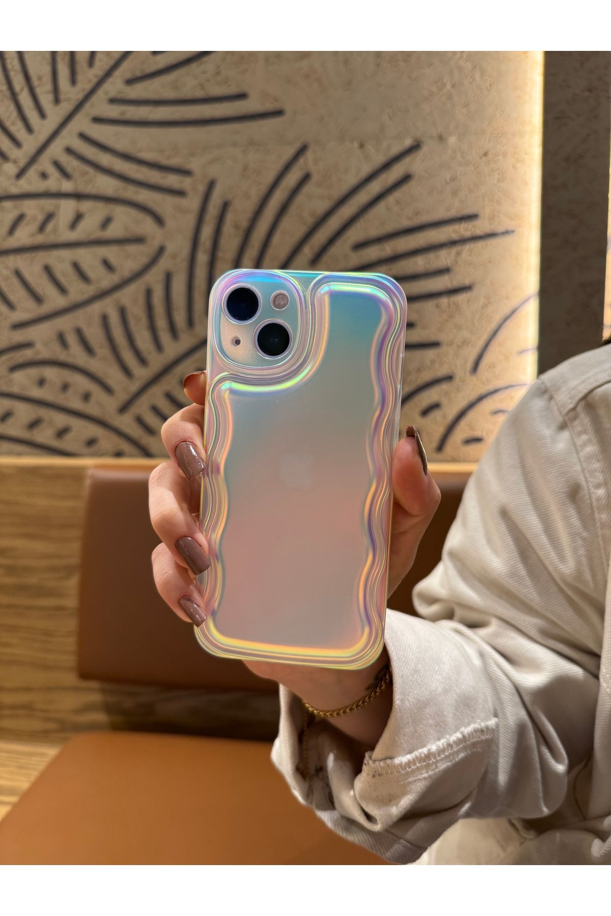 Mois Case İPhone 14 Plus Hologramlı Zigzaglı kılıf
