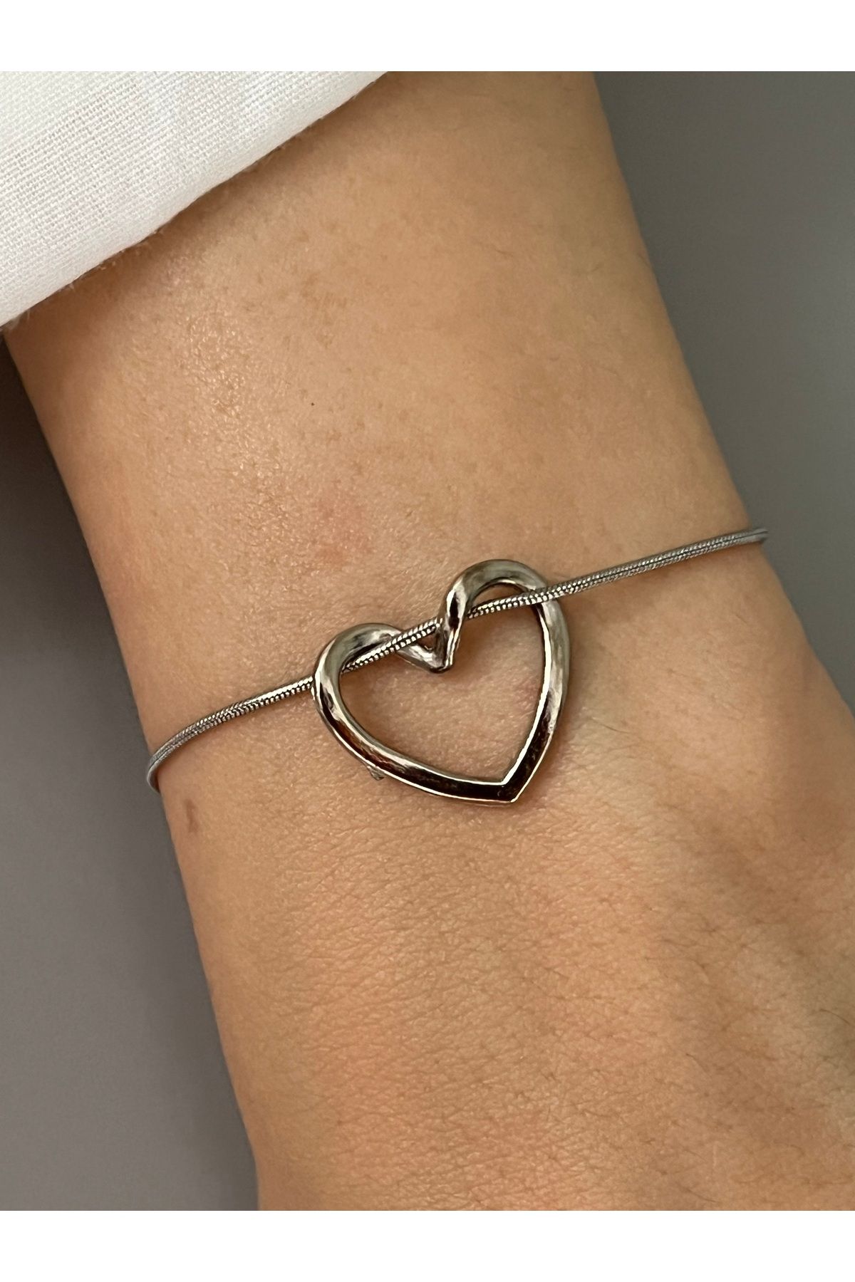 Ayse Jewels Kalp Figürlü Çelik Bileklik