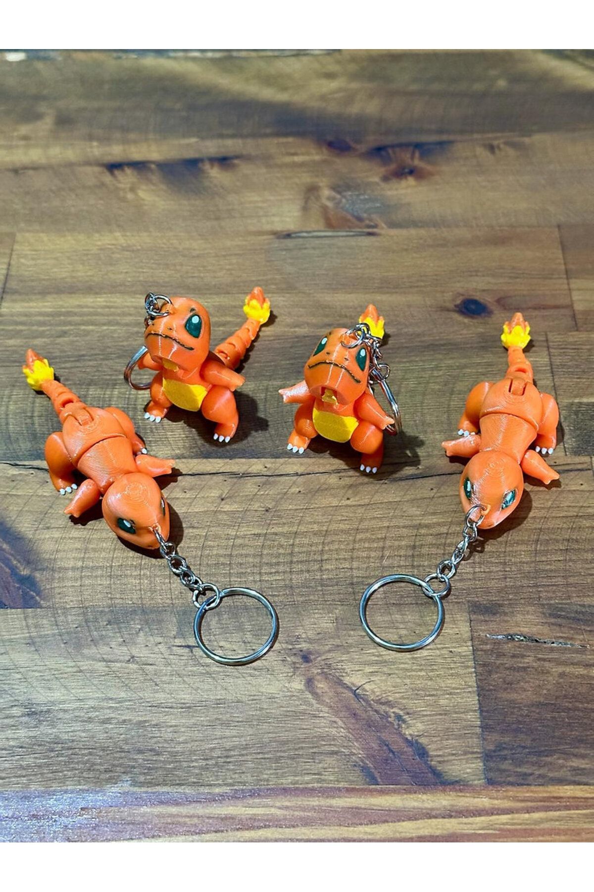 genomera Charmander Anahtarlık