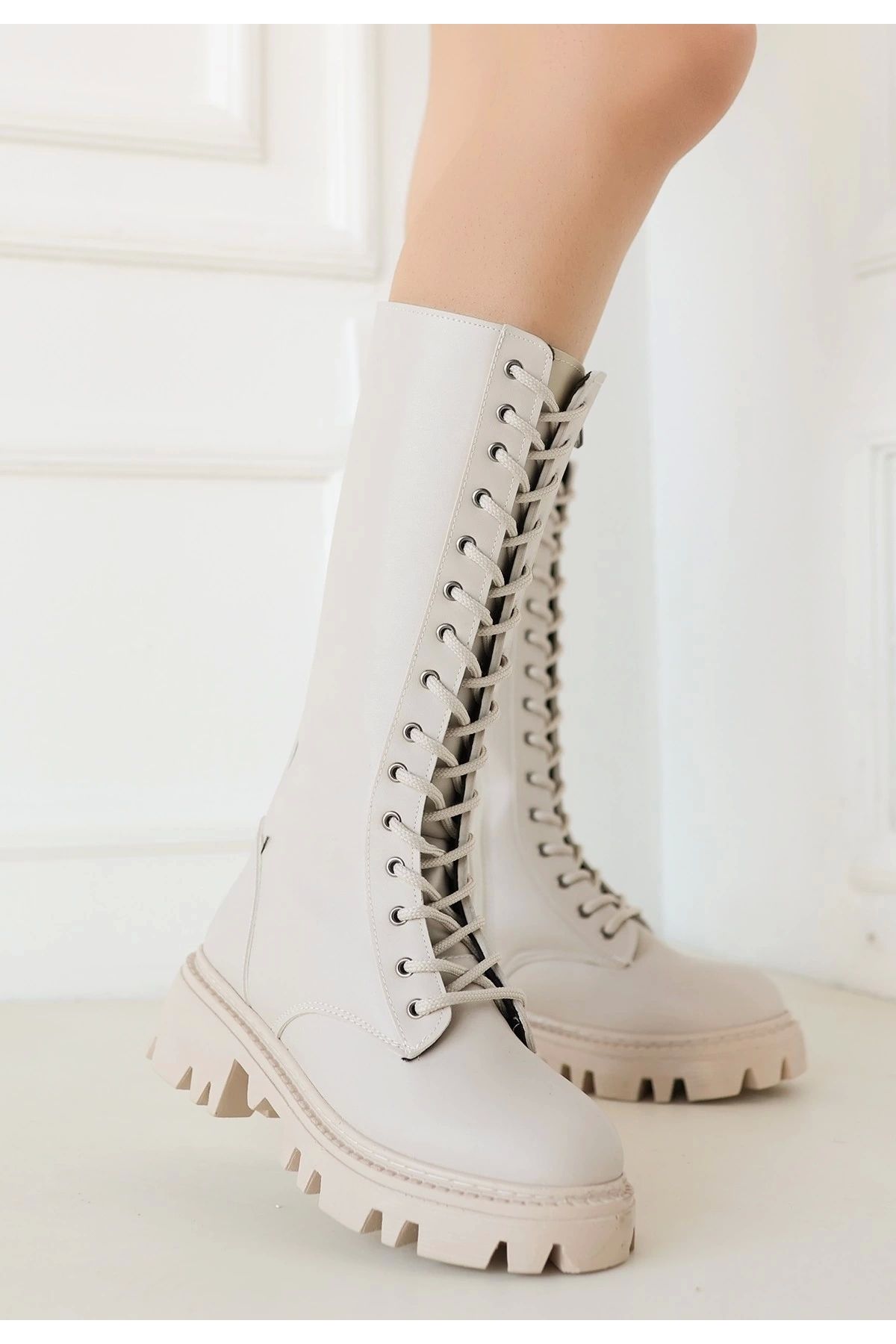 OurStyles Uliza Bej Cilt Bağcıklı Çizme