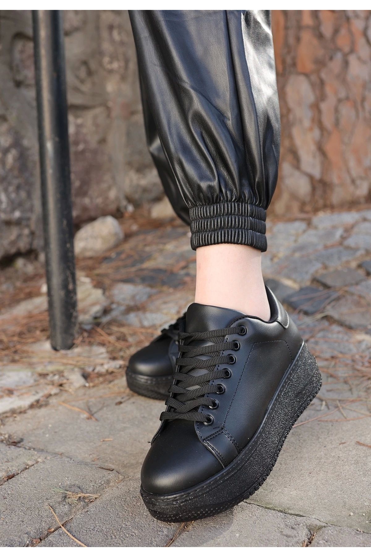 OurStyles Leran Siyah Cilt Bağcıklı Spor Ayakkabı