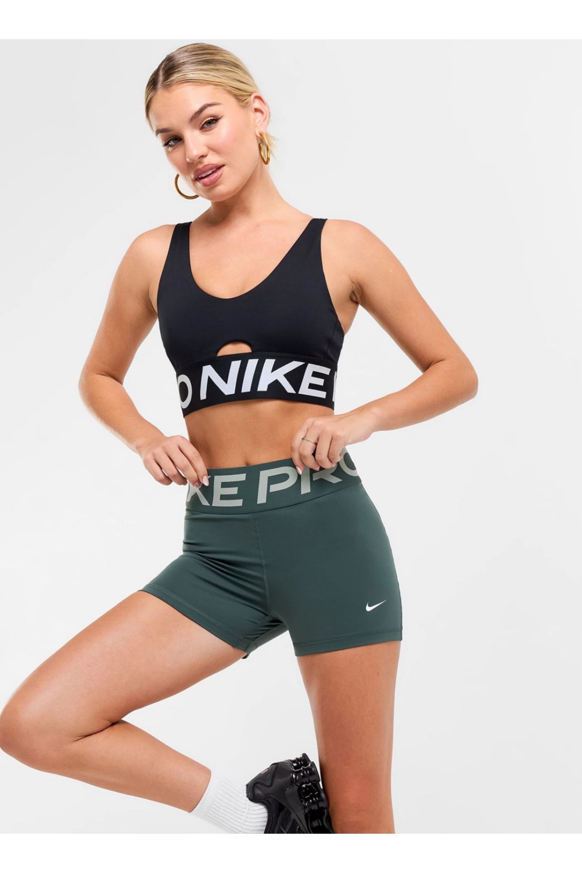 Nike Pro Sculpt High-Waisted 7.5cm Biker Kadın Şort KZY SPORT