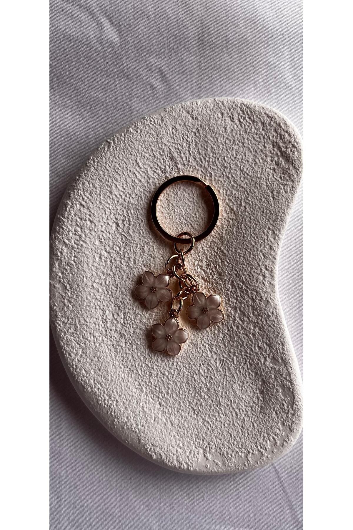BARLEY BAG CHARM
