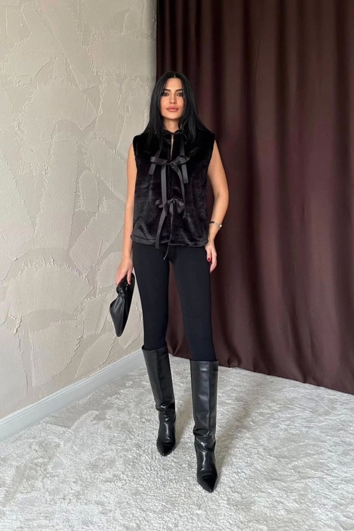 MODA iyah Fiyonklu Peluş Yelek