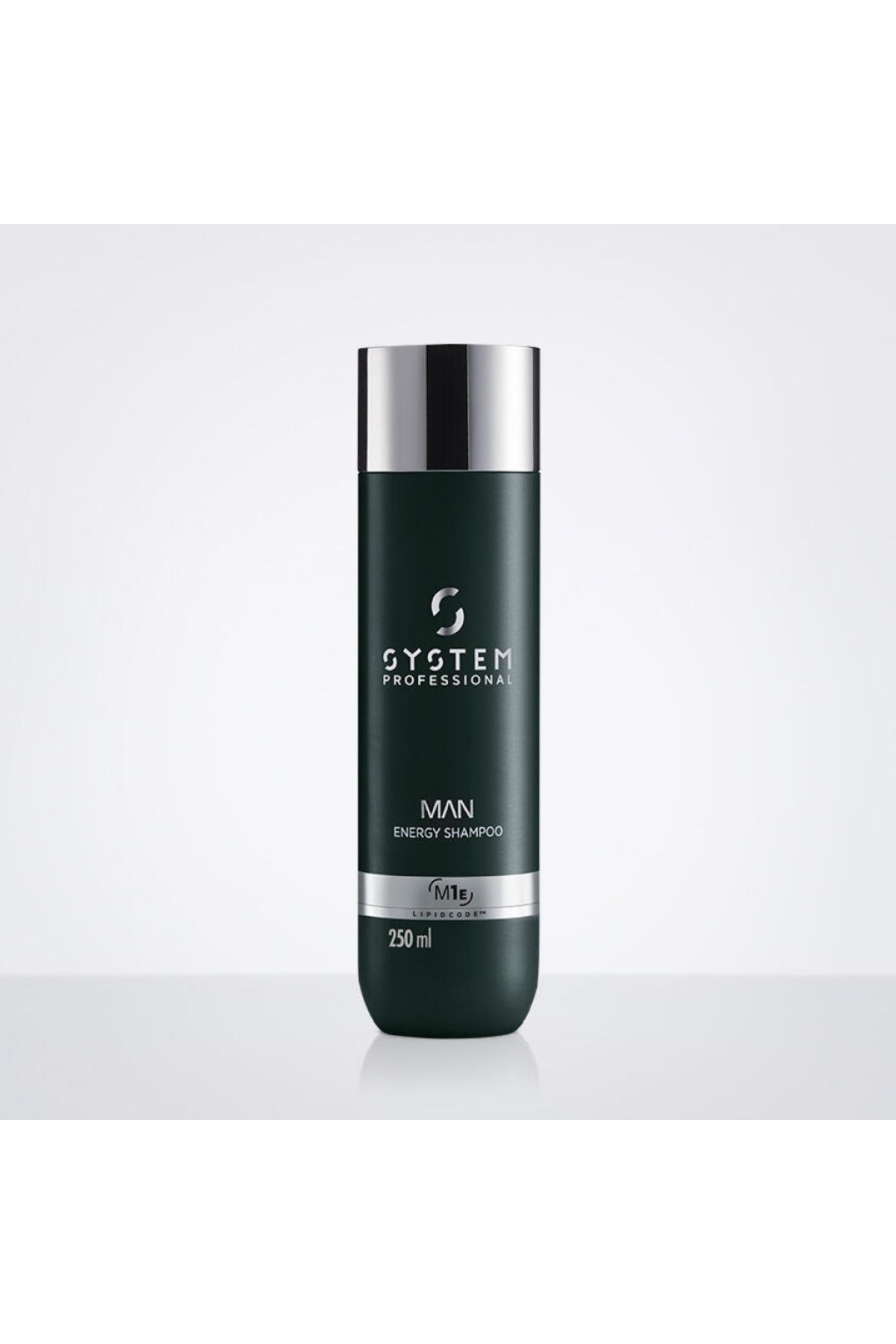 Wella Professionals Erkeklere Özel Saçları Canlandırıcı Parlaklık Verici,Saç Derisini Besleyici Enerji Şampuan 250 ml