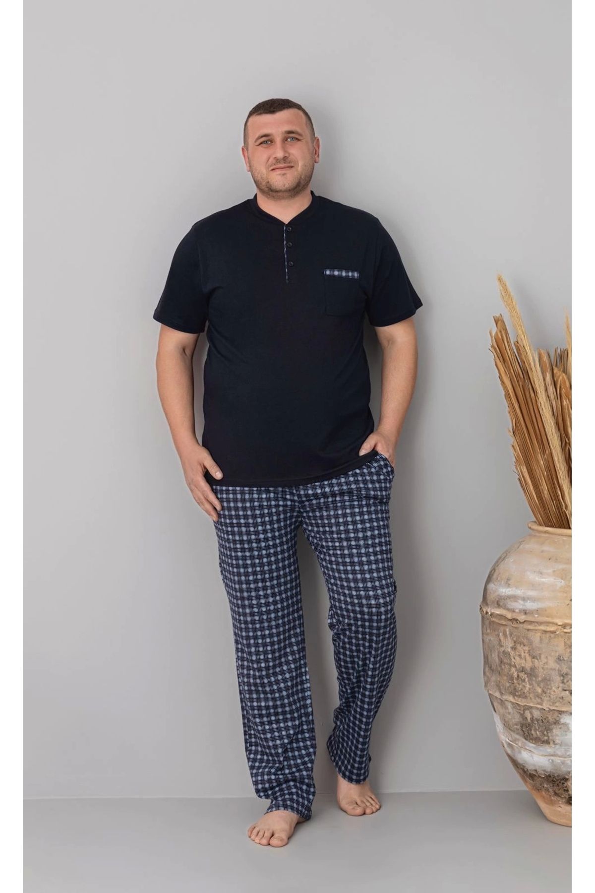 Pijamoni Erkek Büyük Beden Altı Ekose Desenli Siyah Pijama Takımı - 6760
