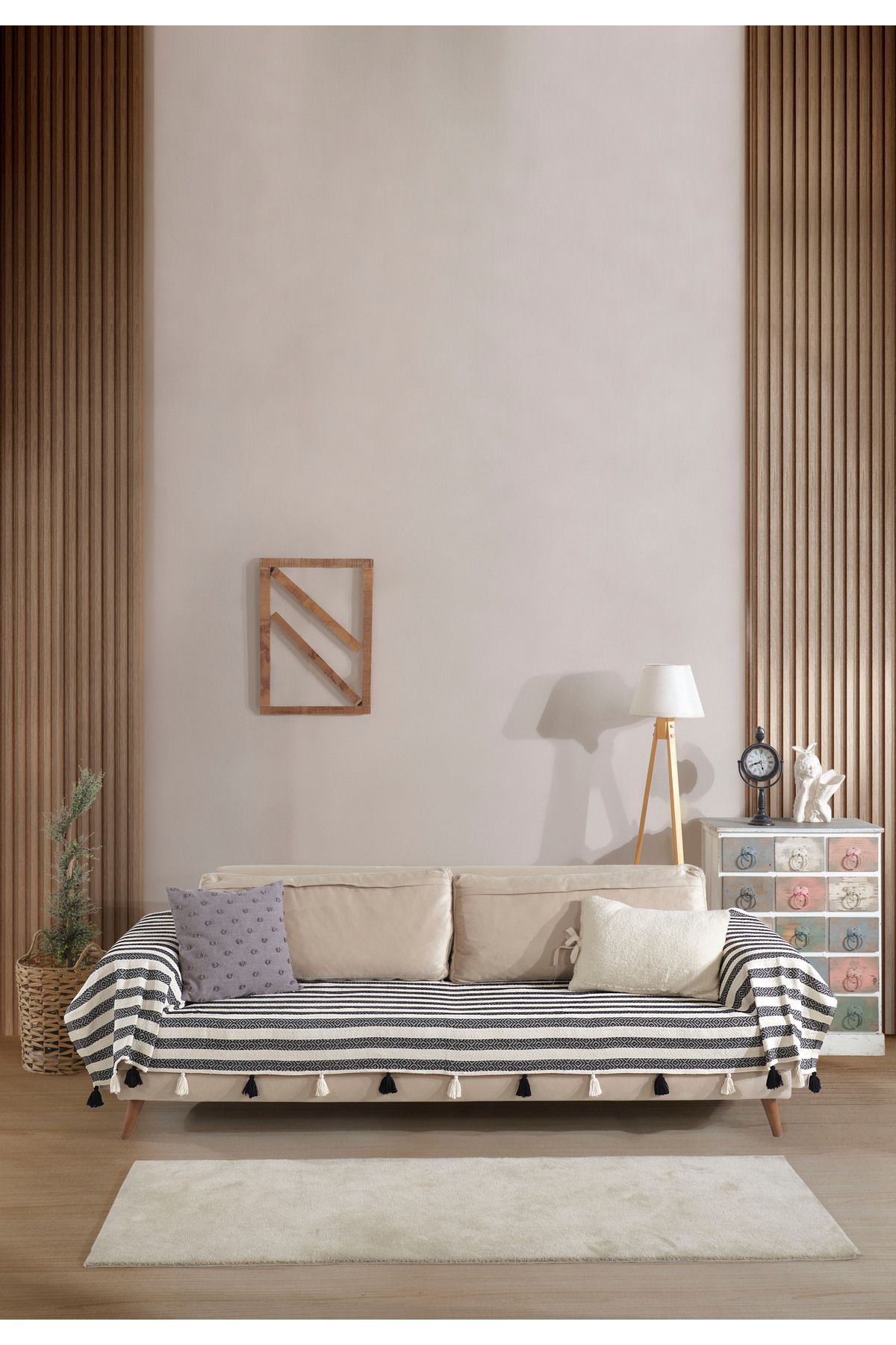 Lux Touch Pera Siyah Püsküllü Kolları Örten Koltuk Örtüsü 300x110 cm 3m Battal Boy Ponponlu Kanepe Divan
