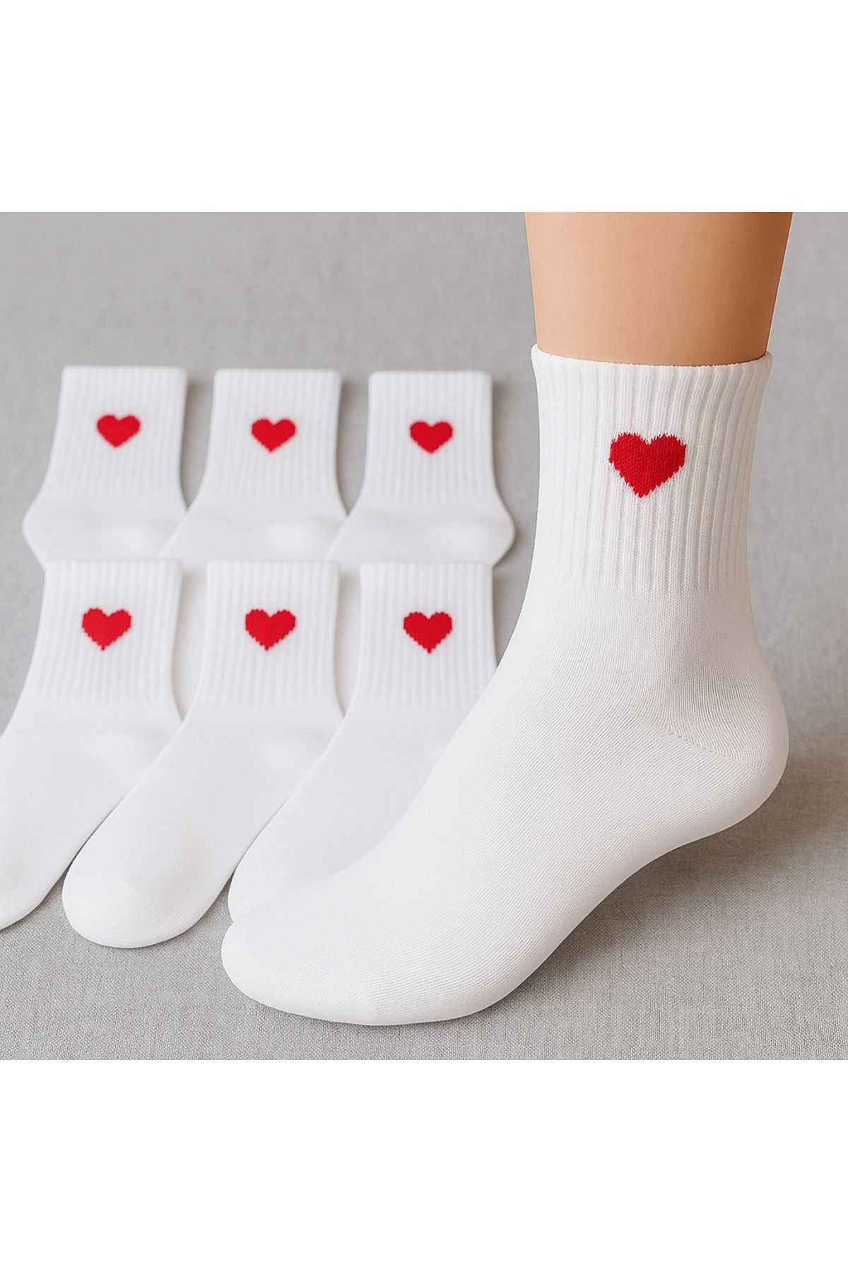 Bilal SOCKS Kadın Kalpli kolej Çorap Uzun Pamuklu Kalp desenli çorap 4’lü