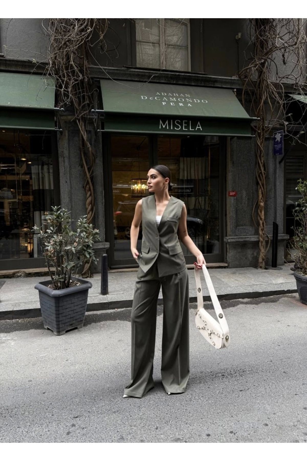 MODA Poly Viscose Arkasi Düğme Ve Kemer Detayli Yelek Pantolon Takim