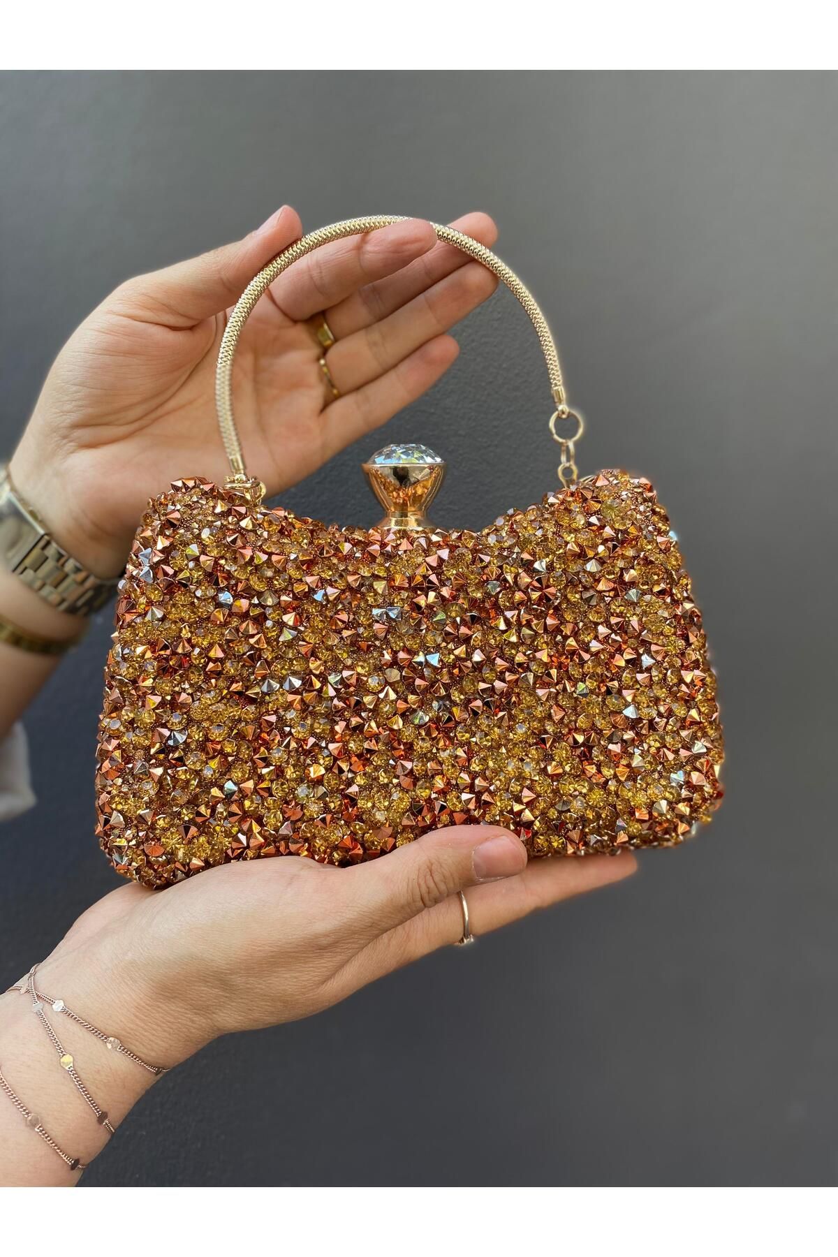 H&D COLLECTİON Kristal Taşlı Çift Taraflı Çok Şık Uzun Askılı Abiye Çantası