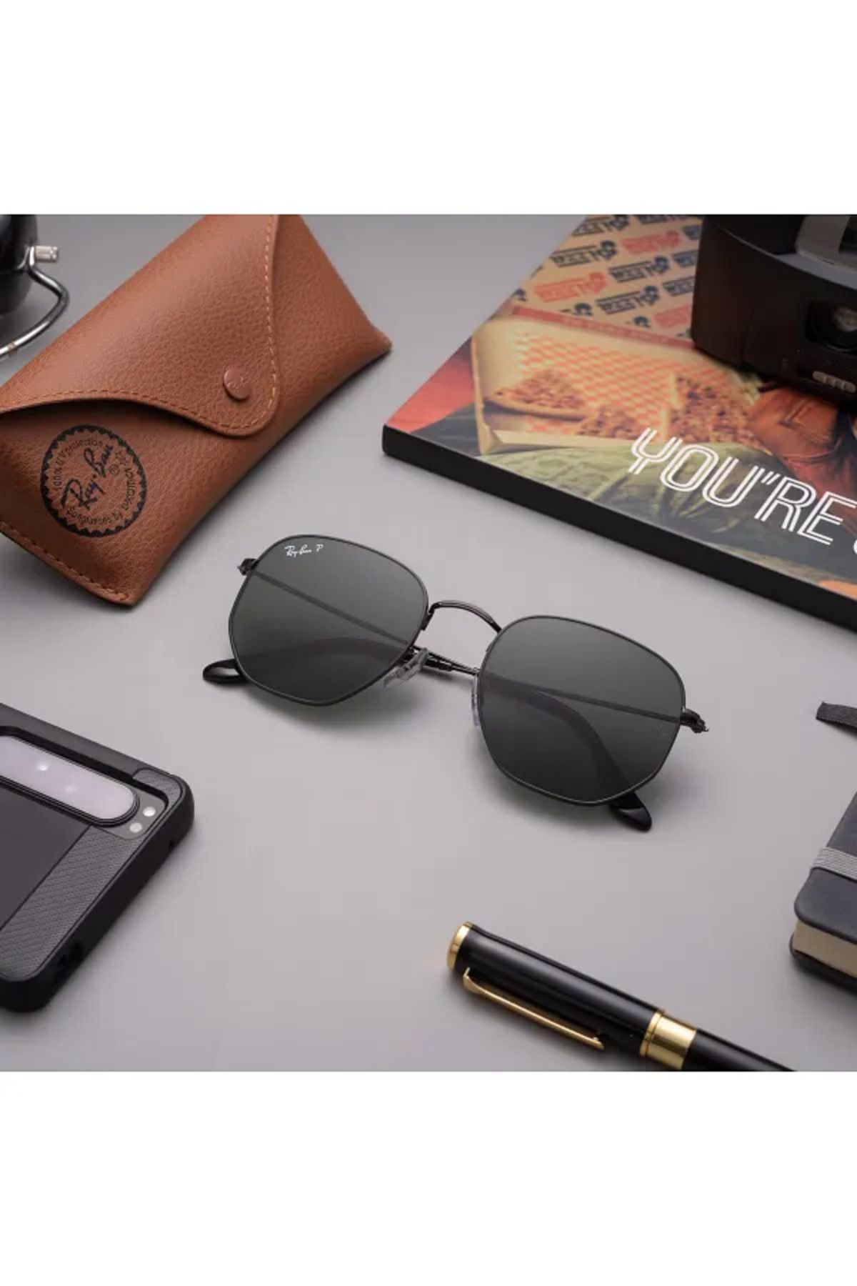 Ray-Ban-Hexagonal Black Polarized Rb3548n 002/58 Size 51 3