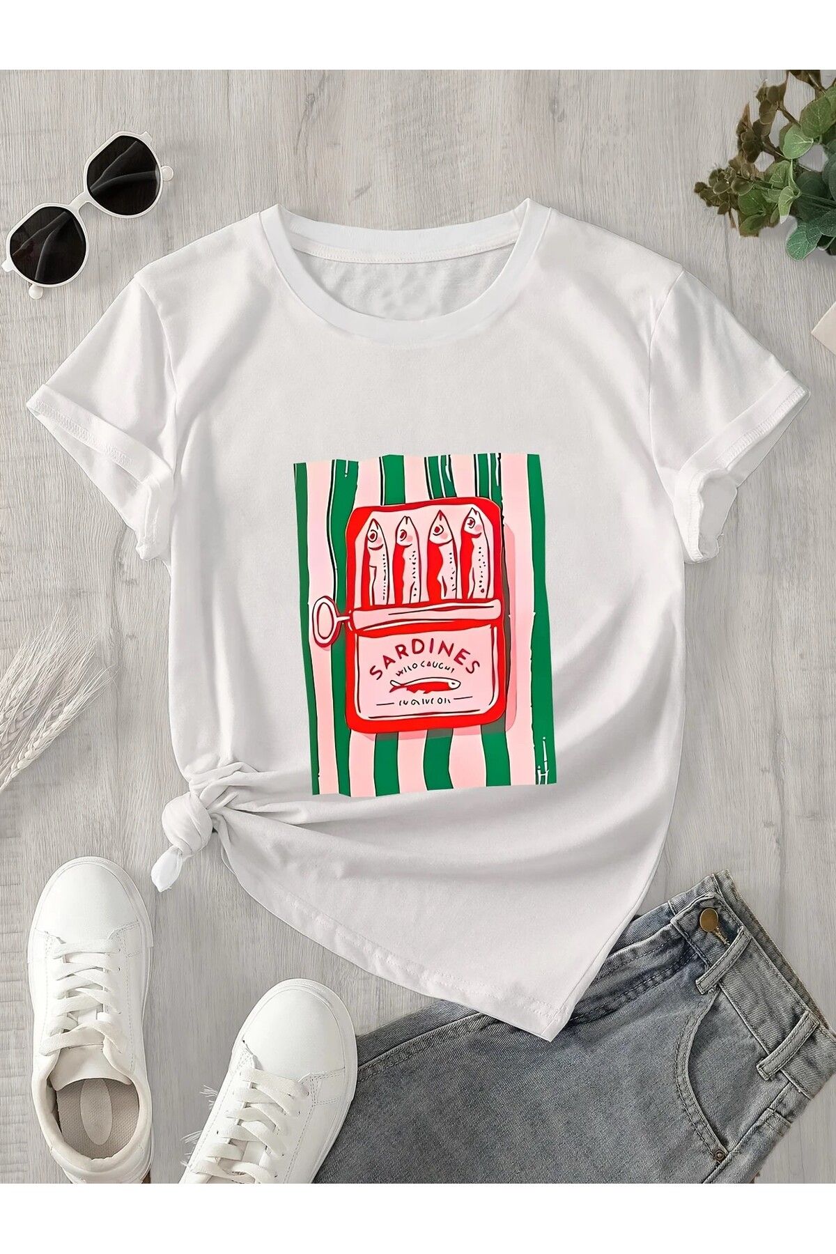 LEIVOR Sardalya Baskılı Kadın T-shirt