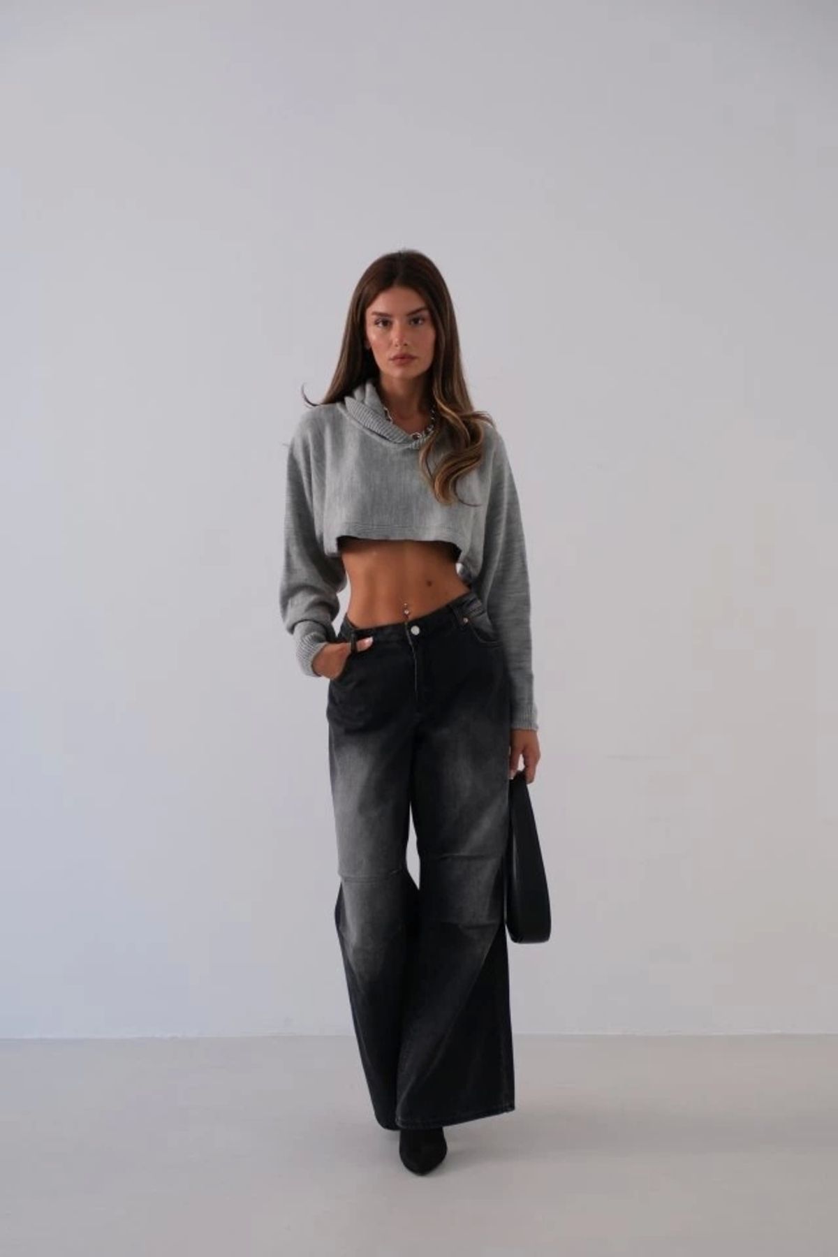 MODA Kapüşonlu Crop Kazak