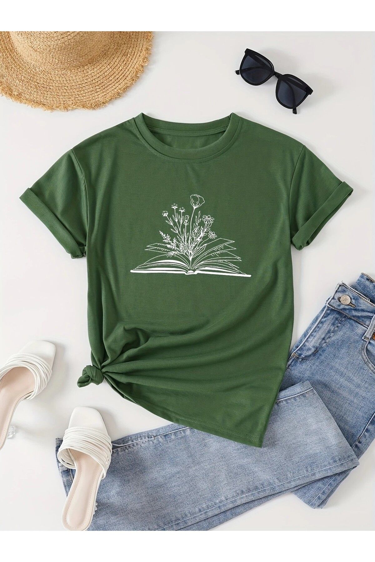 LEIVOR Kitap & Çiçek Baskılı Kadın T-shirt