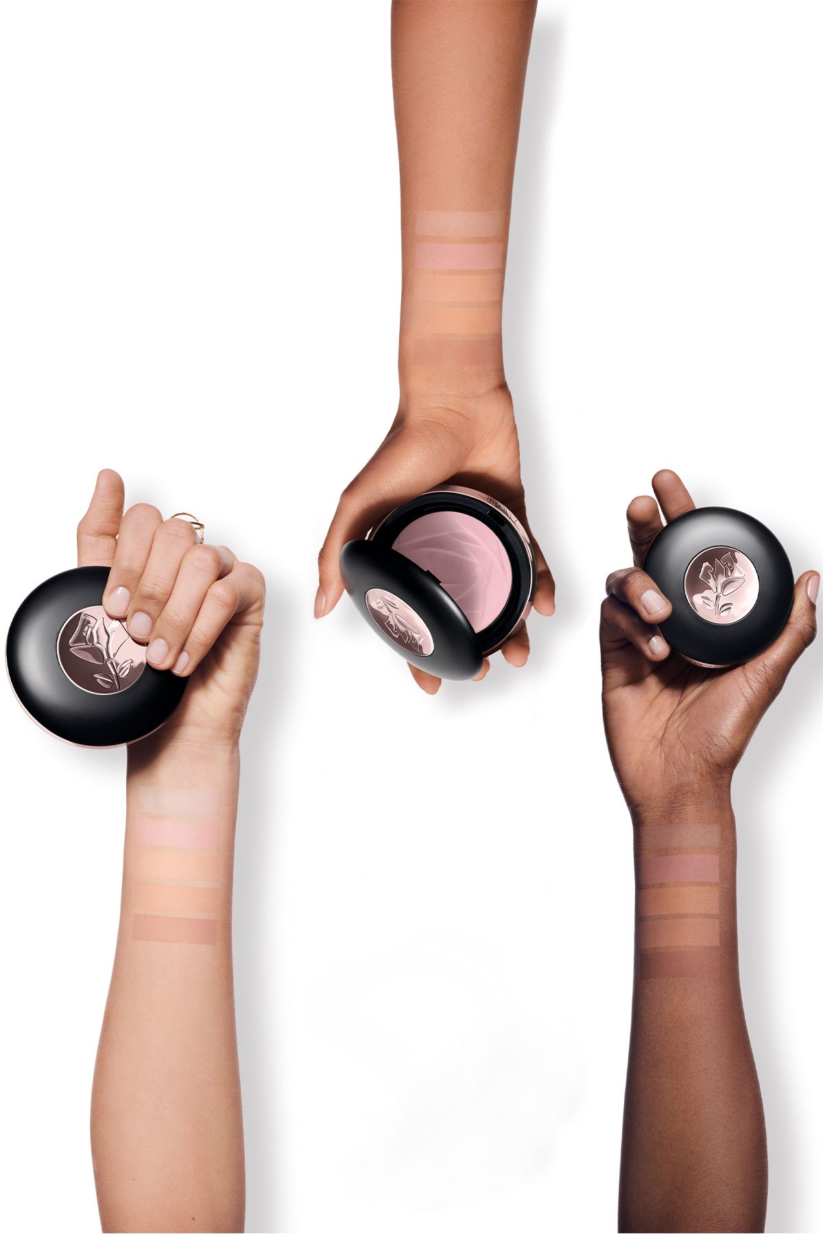 پودر TEINT ISOLE ULTRA WEAR POSTER پالایش پوستی 00 جهانی Lancome