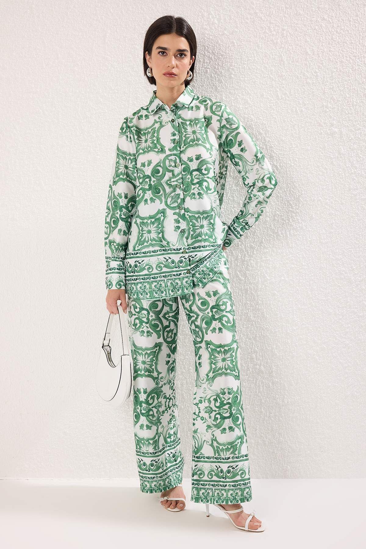 Trendyol Modest Menta mintás szatén szőtt alsó-felső készlet TCTAW25US00081
