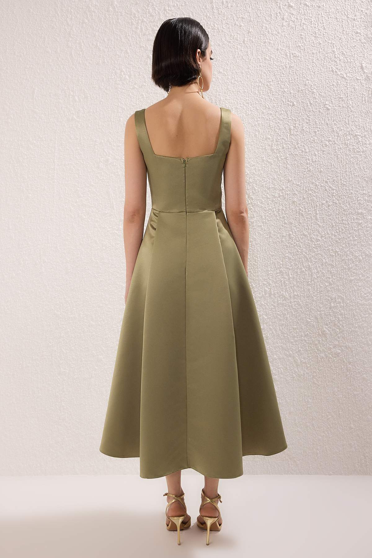 Trendyolmilla  Yağ Yeşil A-Kesim Saten Dokuma Şık Abiye Gece Mezuniyet Elbisesi TPRAW25EL00040 - Görsel 9