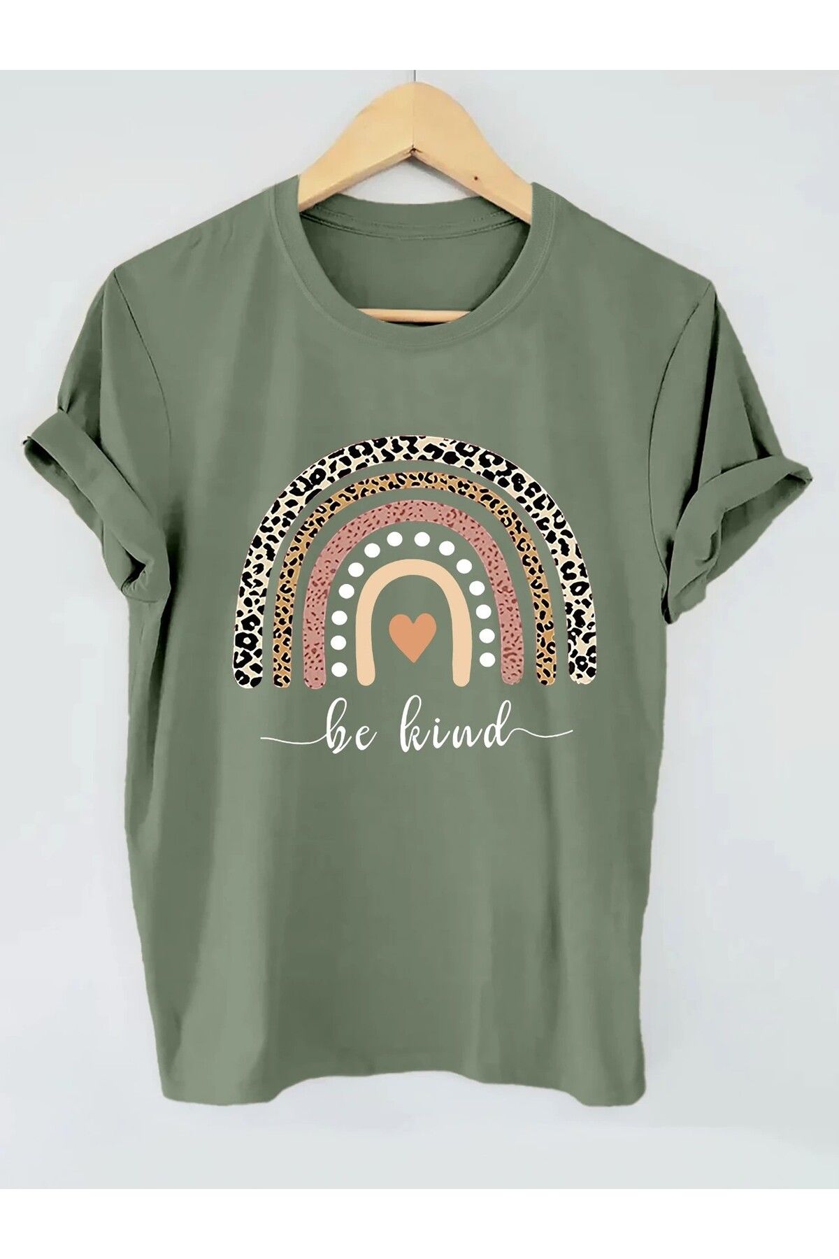 LEIVOR Be Kind Leopar Tasarım Baskılı Kadın T-shirt