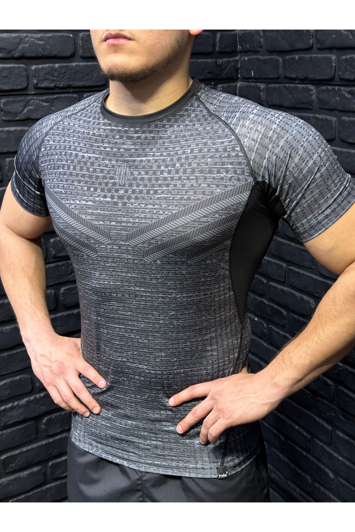 YHM BreezyMax Vortexfit Compression T-shirt