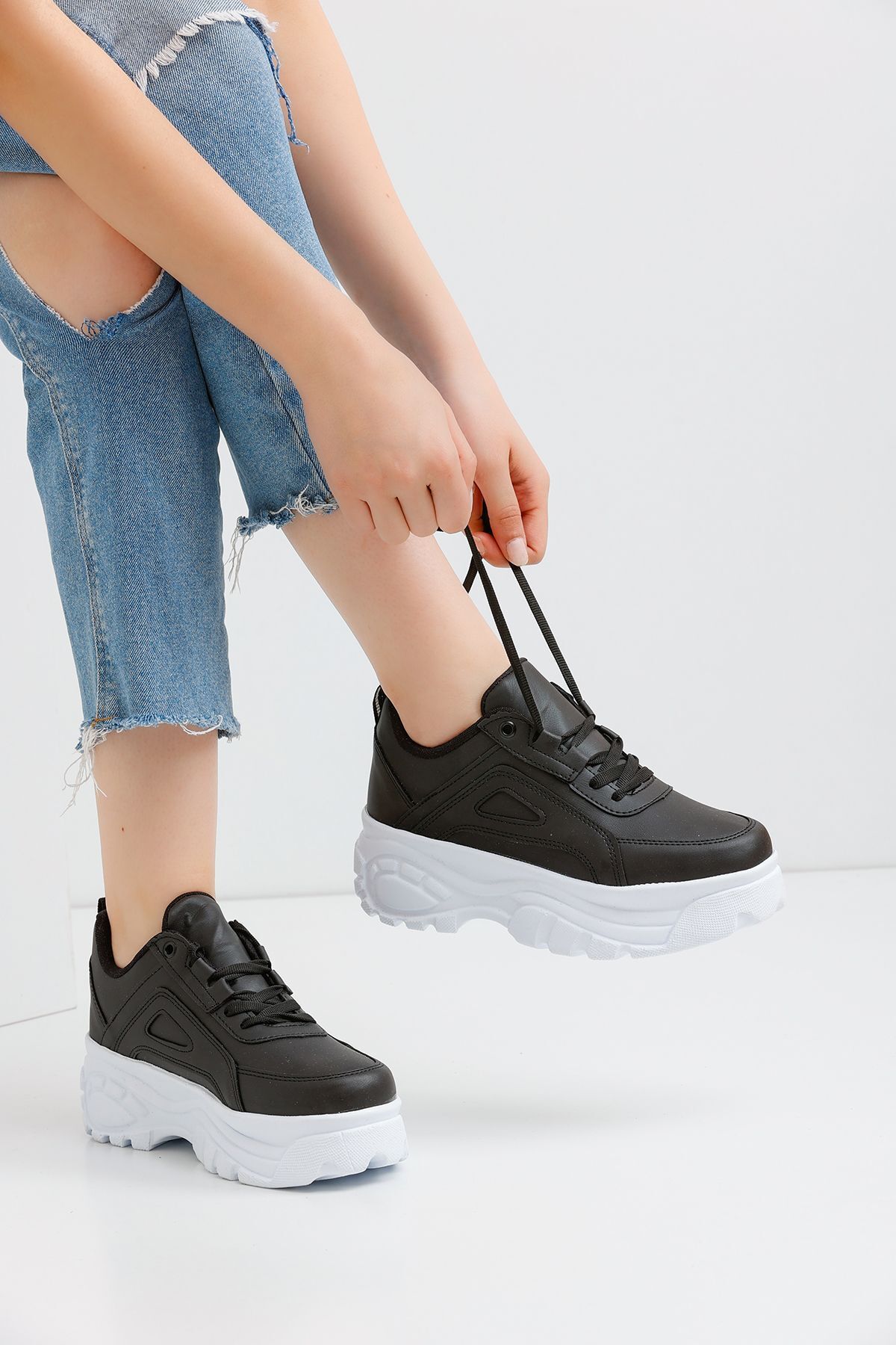 Devida Kadın Beyaz Spor Ayakkabı 6 Cm Yüksek Rahat Air Taban Günlük Sneaker GX401