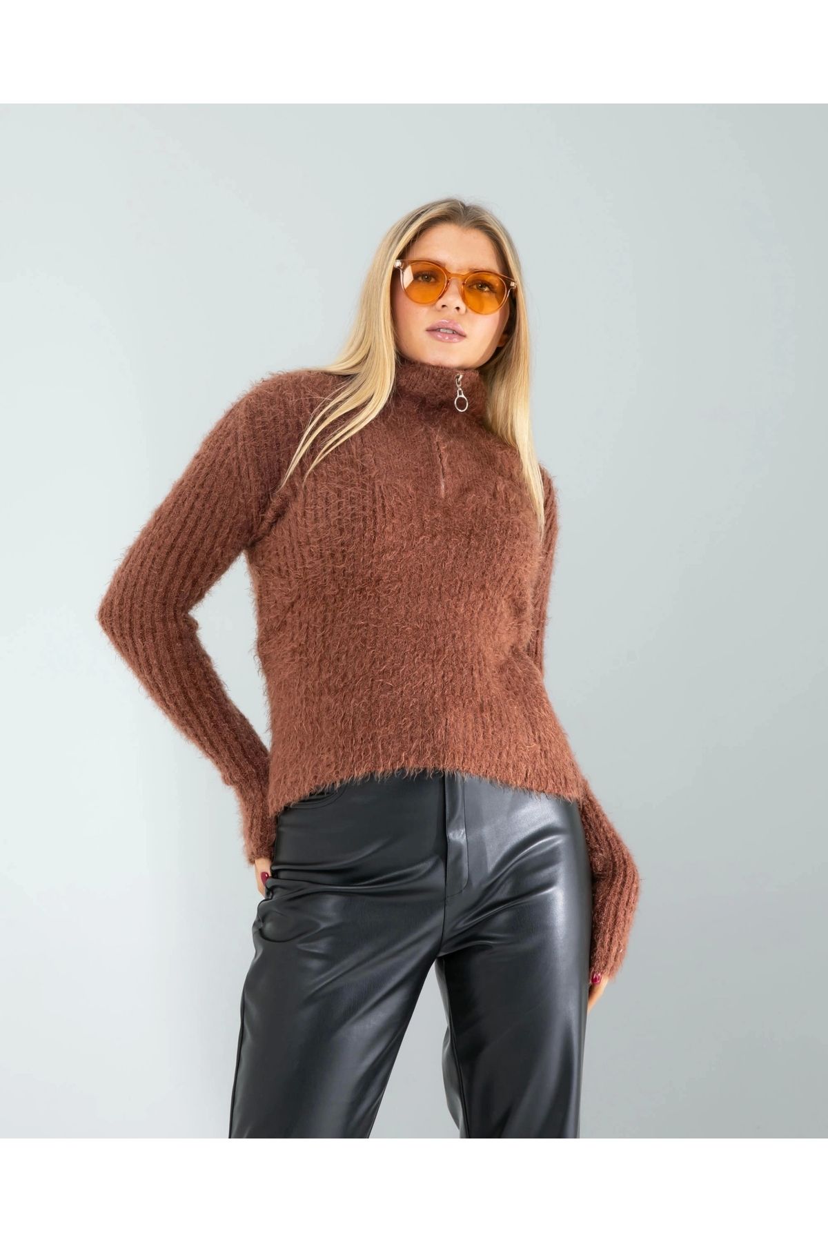OurStyles Kahve Fermuarlı Sakal Triko