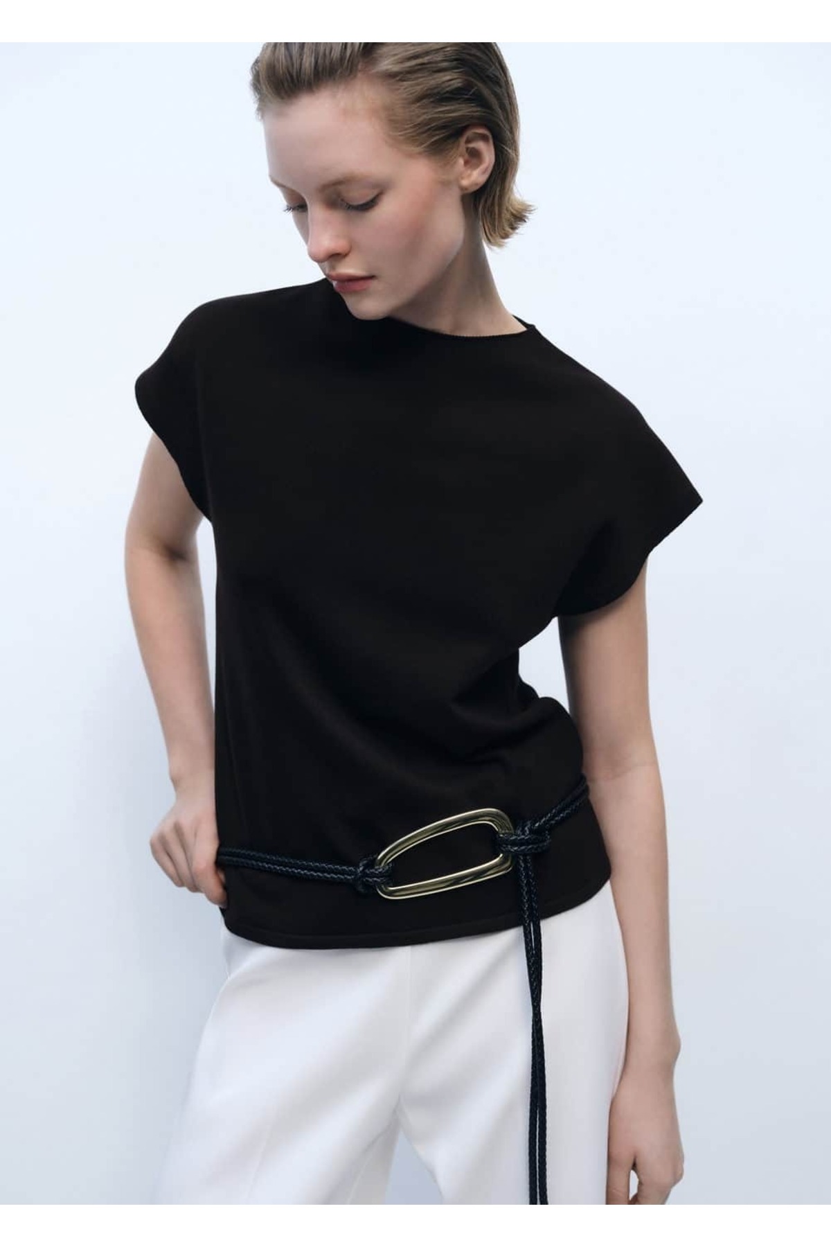 Kolsuz ince örgü kazak