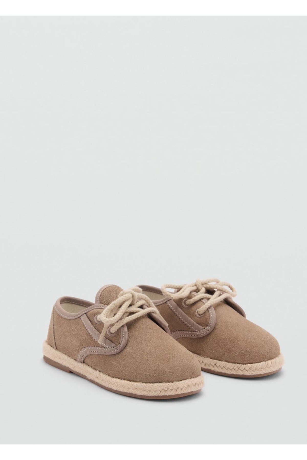 کفشهای چرمی بنددار  کفشهای چرمی بنددار