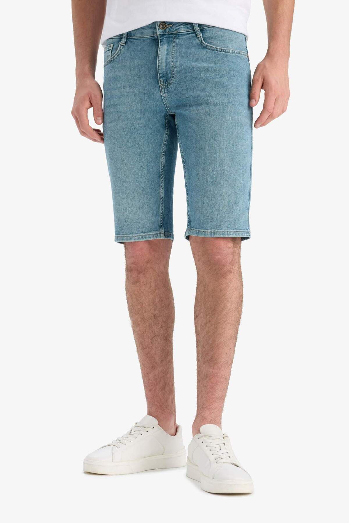 DeFacto Slim Fit Dar Kesim Jean Bermuda Şort F4220AX25SM
