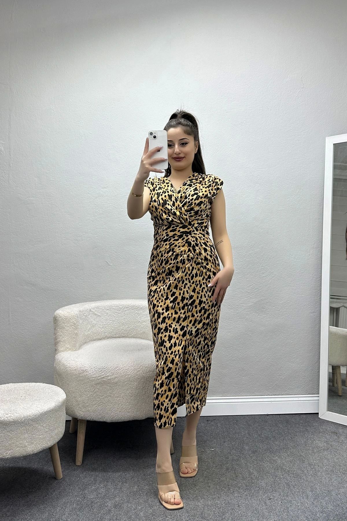 OurStyles Leopar Desenli Elbise Kahvesiyah - 40960.1840.