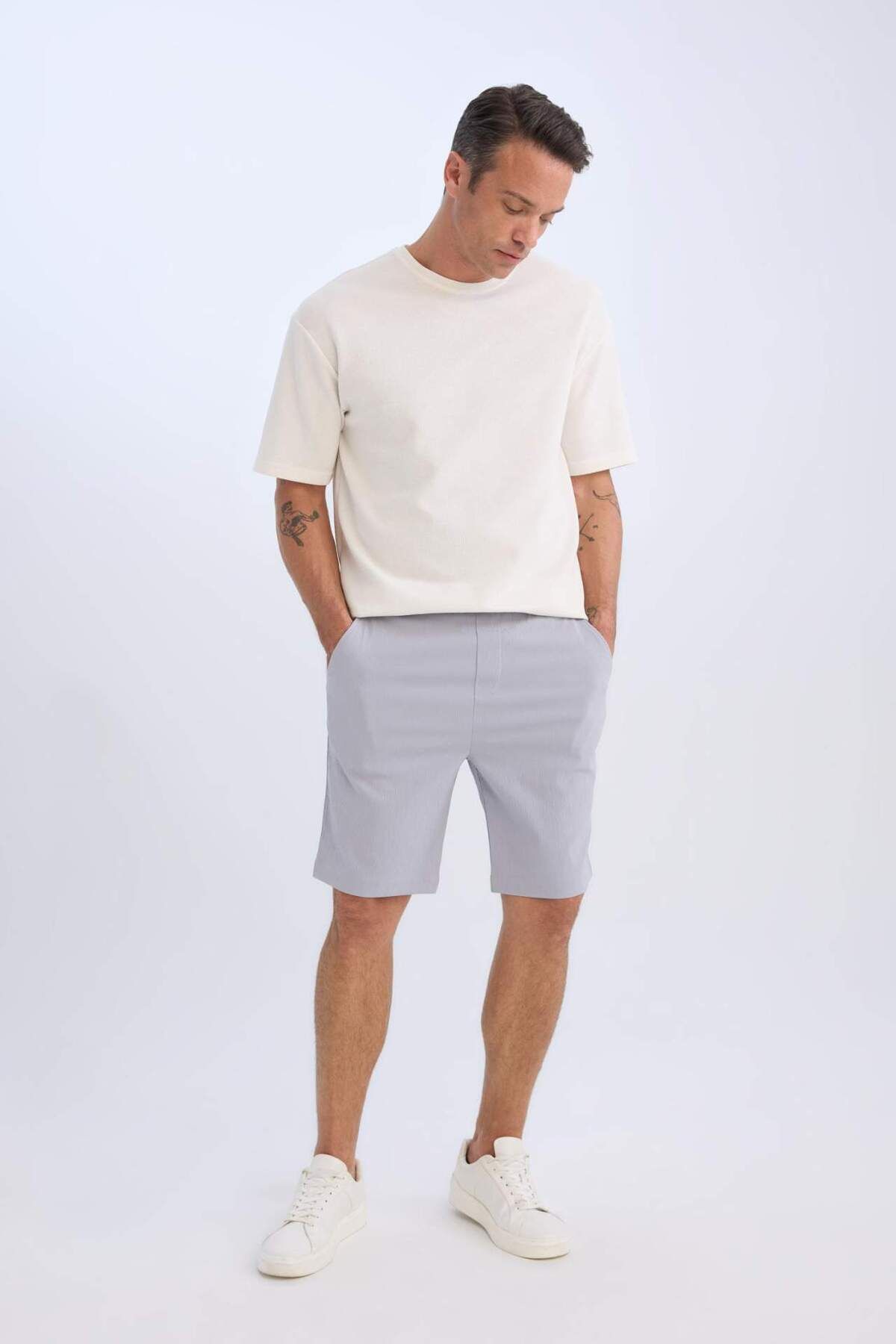 DeFacto-Regular Fit Waist Lace-Up Textured Bermuda Shorts D9451Ax25Sp 4