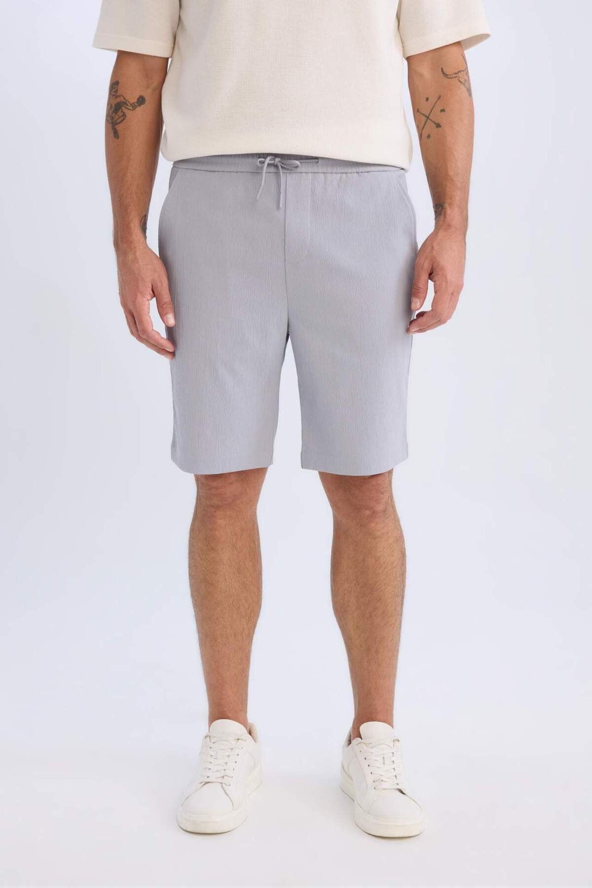 complete the look image