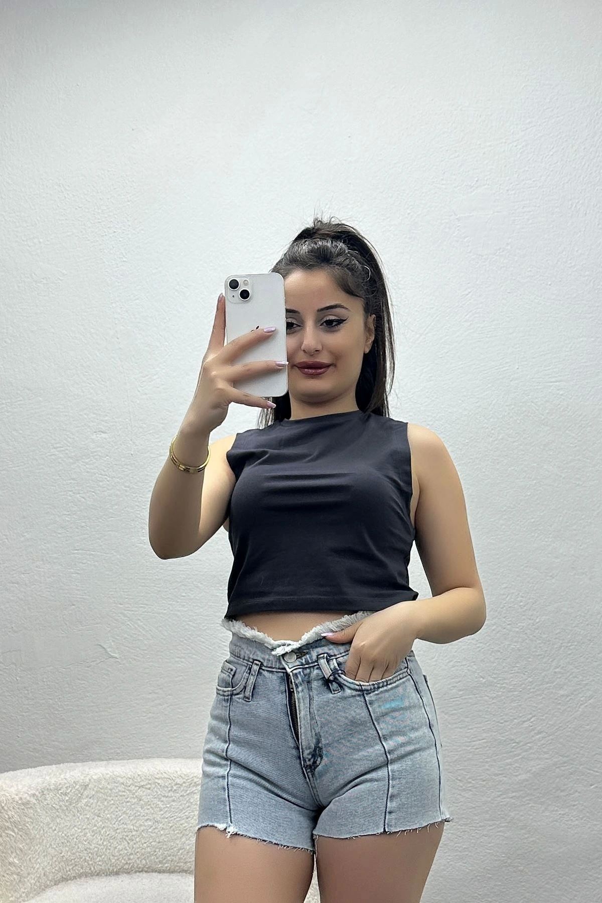 OurStyles Kolsuz Crop Geniş Atlet Beyaz - 21755.200.