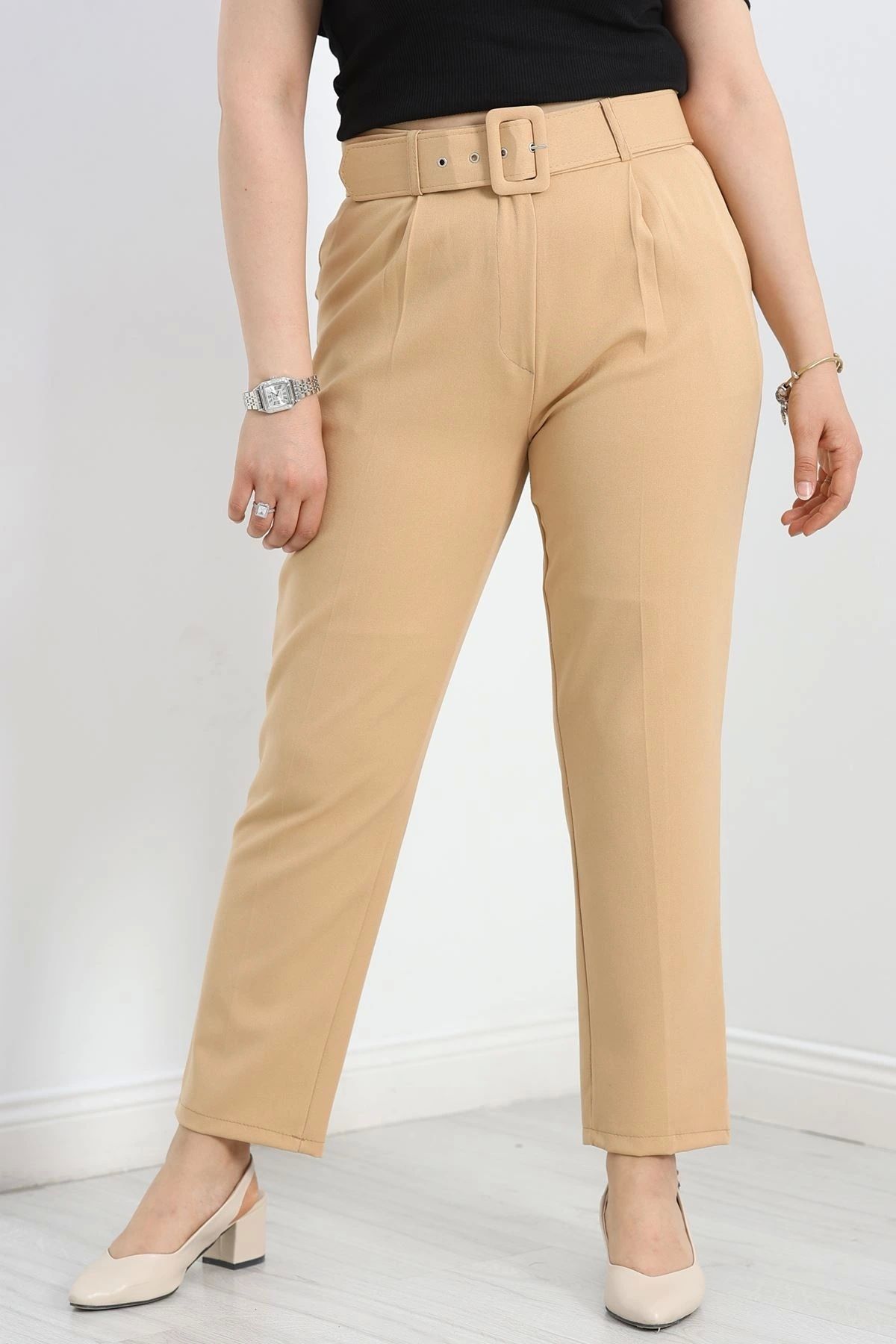 OurStyles Büyük Beden Kemerli Kumaş Pantolon Bisküvi - 30371.1397.