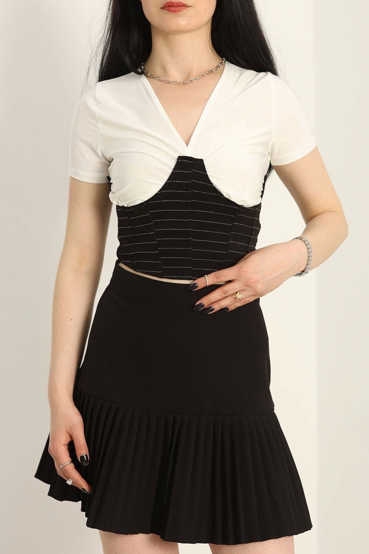 OurStyles Korsaj Detaylı Bluz Lacibeyaz - 41383.1595.