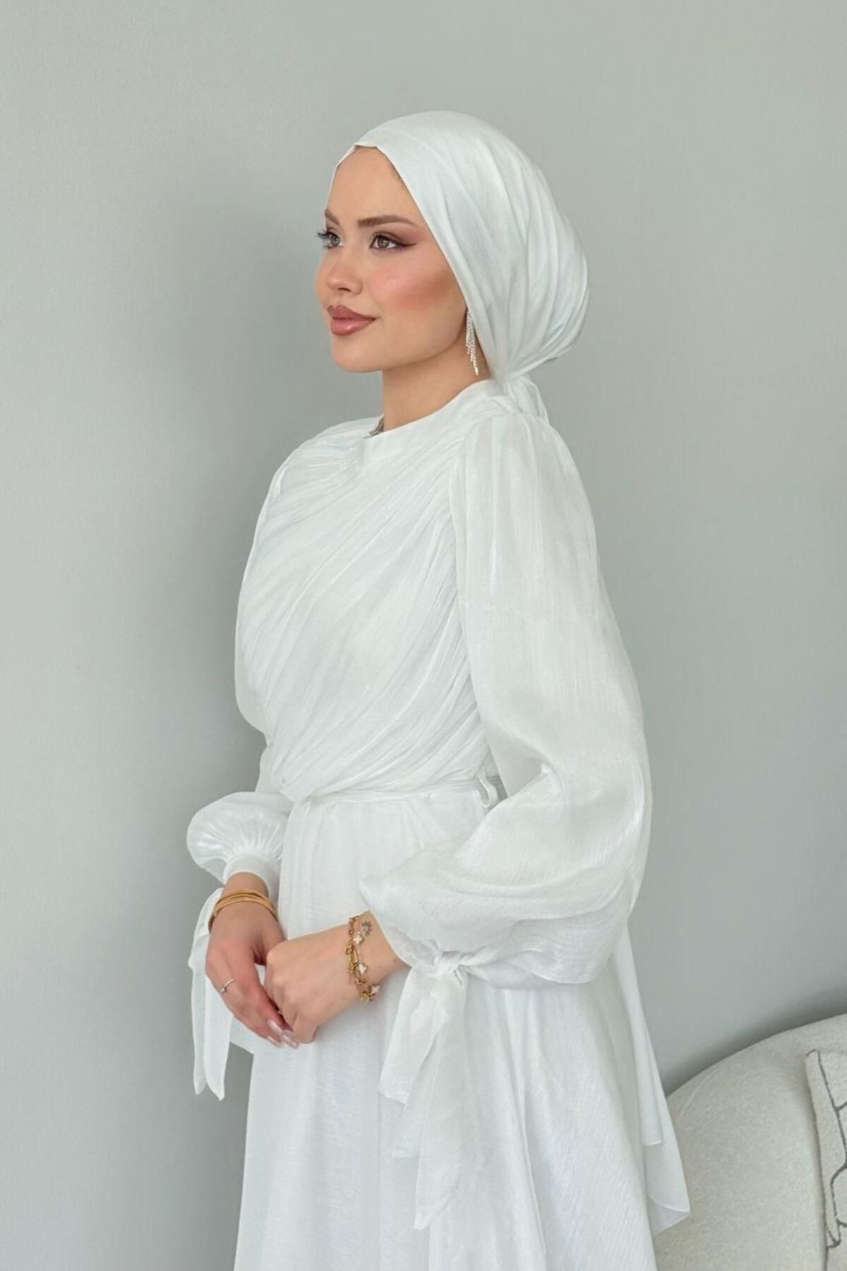 Şulemoda Giyim Su Piliseli Abiye Beyaz