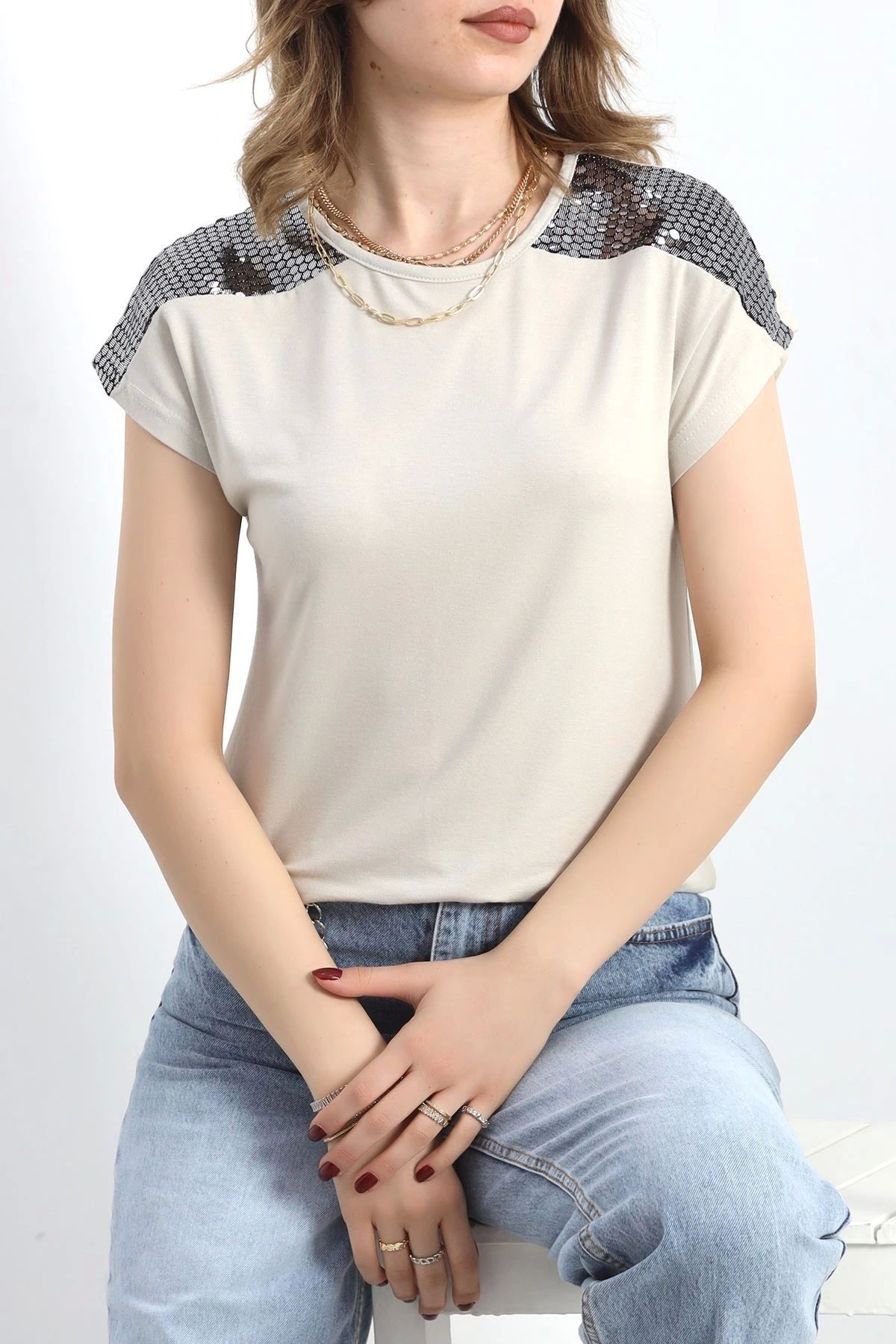 OurStyles Omuzları Pul İşlemeli Bluz Siyah - 20773.599.