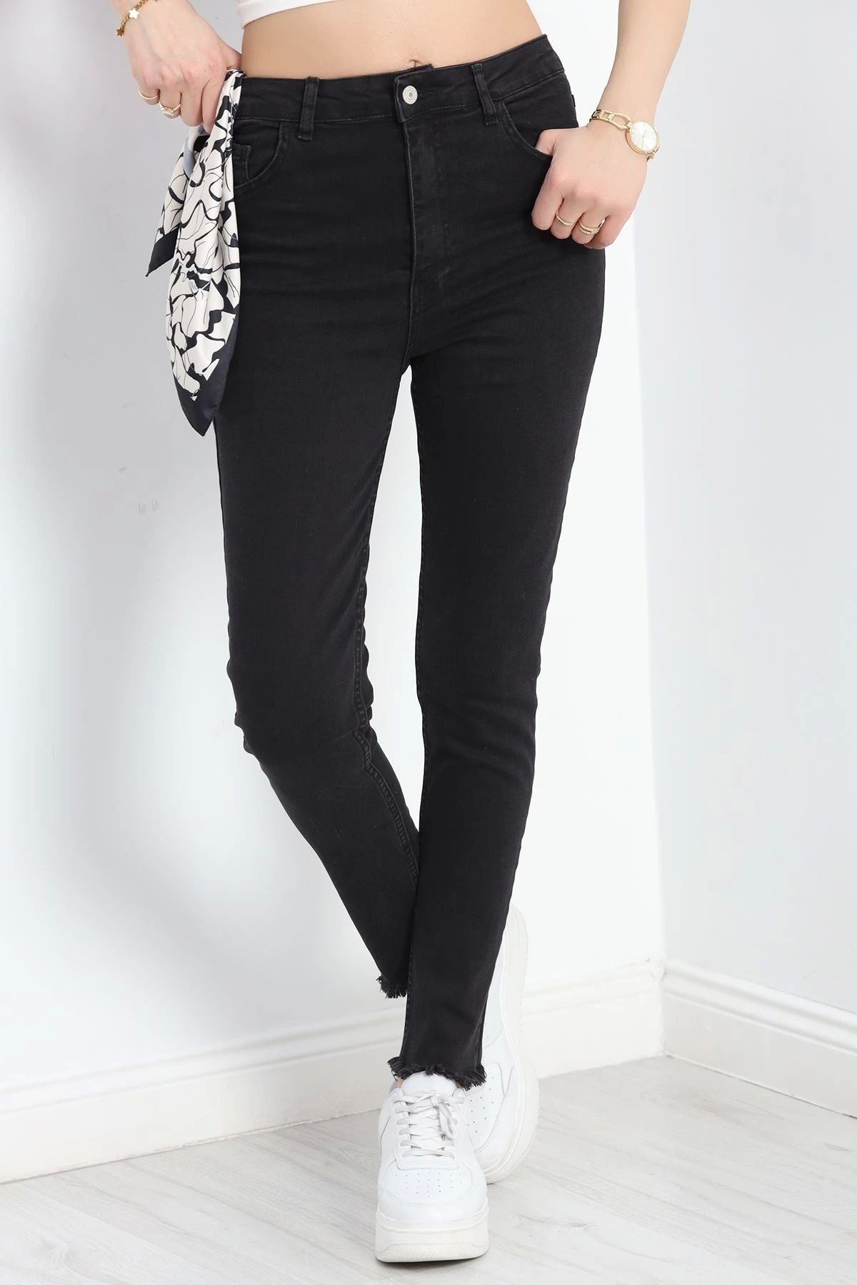 OurStyles Paça Püsküllü Dar Paça Kot Pantolon Siyah - 30328.1946.