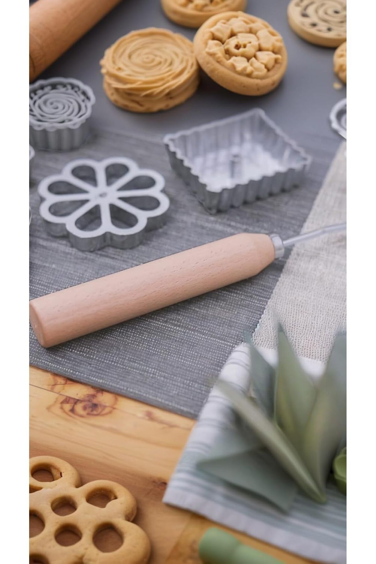 Generic-Sweet seven - Create Delightful Rosette Waffles, Cookies, and Pastries - Unique Kitchen Gadget for 4