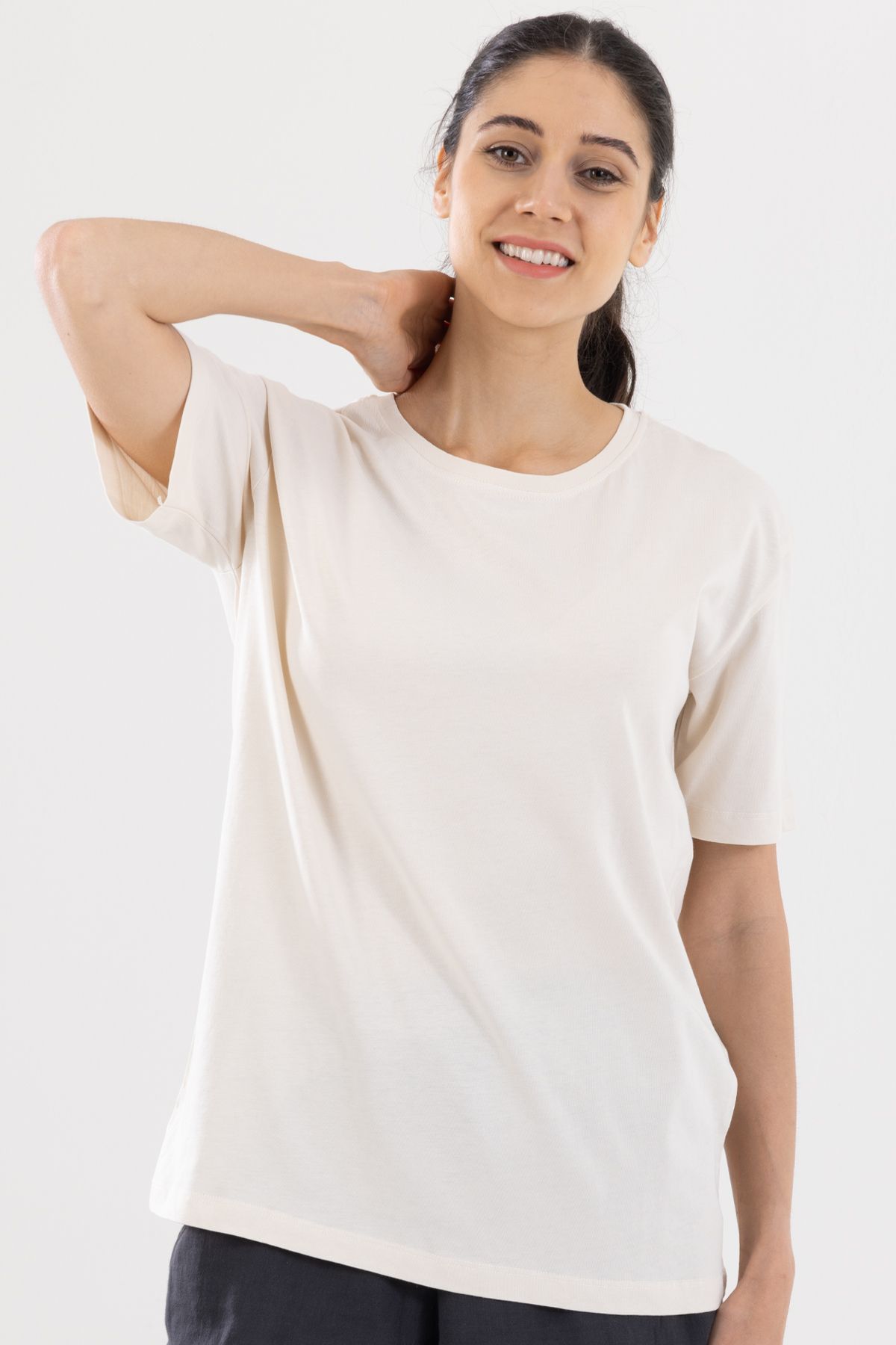 Fambur %100 Pamuklu Bisiklet Yaka Basic Tişört Regular Fit / Normal Kesim